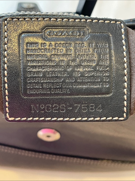 Coach Hamptons/Soho Hobo (Style No. 7584) black leather bag Y2K shoulder bag